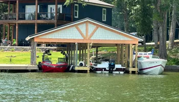 Boat Docks for G’s Construction in Seale, AL