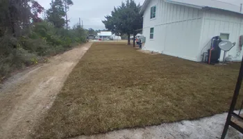 Lawn Mowing for Landrum’s Lawn & Tractor Services in Blountstown, FL