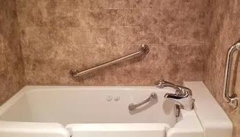 Shower Renovations for Mid-Valley Bath in Junction City, OR