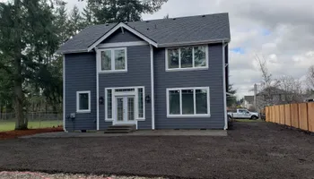 Mulch Installation for Macmor Inc. in Puyallup, WA