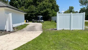Fence Installation for A-Team Fence in Middleburg, FL