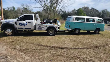 Light-Duty Towing for King's Towing and Recovery in Foley, AL