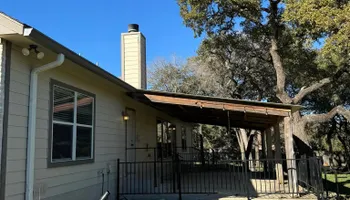 Tree Removal for Z’s Trees LLC in Grey Forest, TX