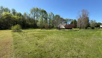 Lawn Maintenance for Platinum Lawncare in Fayetteville, TN