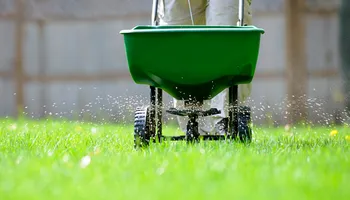 Lawn Maintenance for Top Notch Tennessee Outdoor Services in Murfreesboro, TN