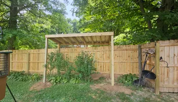 Fencing for Crossbones Contracting in Greencastle,  IN