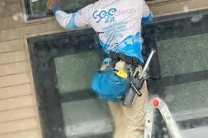 Residential Window Cleaning for See2it Clean in St Louis, MO