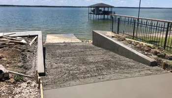 Bulkheads for BR Construction LLC in Corsicana, TX