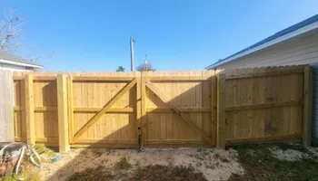 Fence Installation for Bayou Bill's Fencing in Crestview, FL