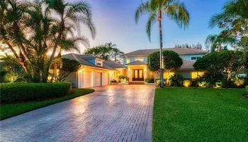 Mowing for Greener Horizons Landscape Management in Port St. Lucie, FL