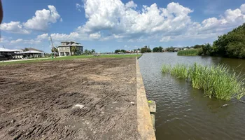 Bulkhead Construction & Repair for Bulkhead Construction Services in Houma, LA
