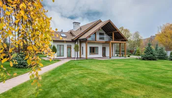 Lawn Mowing for 4 Points Lawncare LLC in Hayes, VA