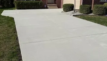 Broom Finish Driveways for Crown Cement in Lincoln Park, MI