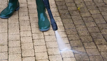 Concrete Cleaning for J & M Pressure Washing in Orlando, FL