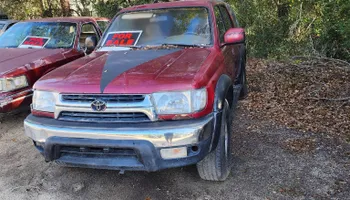 Light-Duty Towing for King's Towing and Recovery in Foley, AL