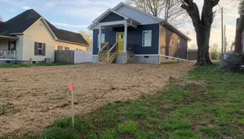 Mowing for Infusion Lawn & Landscapes in Knoxville, Tennessee