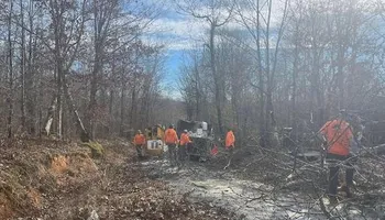 Tree Removal for Ross Family Tree Service LLC  in Hohenwald, TN