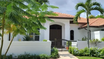 Interior Painting for Spice Isles Painting Inc. in Lighthouse Point, FL