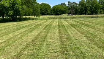 Lawn Maintenance for Lakeside Lawncare in Cross Hill, SC
