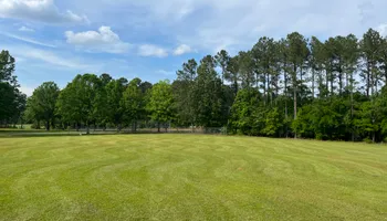Lawn Maintenance for Lakeside Lawncare in Cross Hill, SC