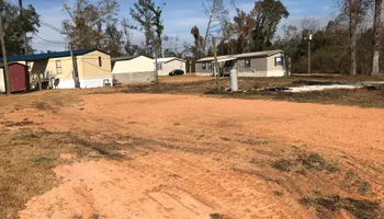Screen Installation for Dampier Screening in Bonifay, FL