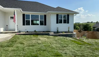 Lawn Mowing for Thomas' Lawn Care in Maryville, MO
