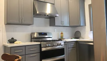 Kitchen Cabinet Design And Installation for DR Cabinetry in Palm Bay, FL