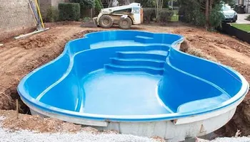 Pool Repairs and Remodels for Pool Queen Services in Del Rio, TX