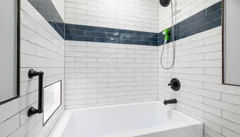 Painting for Nicaragua Remodeling Services LLC in Huntsville, AL