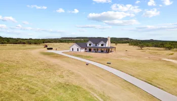 Custom Homes for Who Can Construction in Stephenville, TX