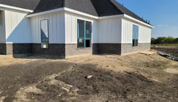 Accent Walls for Bravo 13 Customs LLC                                          in Saginaw , TX