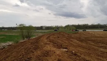 Concrete for HF Flatwork and Hines Farms Excavating in Old Monroe,, MO