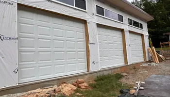 Garage Door Repair for C & B Garage Doors, LLC in Tellico Plains, TN