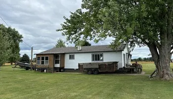 Asphalt Shingle Roofing Installation for Houseman's Exteriors in Muir, MI