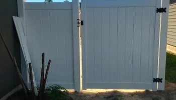 Fence Installation for A-Team Fence in Middleburg, FL