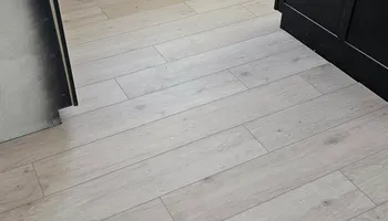 Floor Installation for Smart Flooring in Sunrise Beach, MO