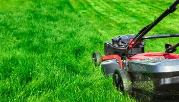 Lawn Mowing for Landrum’s Lawn & Tractor Services in Blountstown, FL