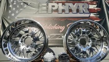 Cybertruck Polishing for Gold Standard Finishing in Lake Havasu, CA