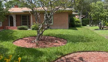 Lawn Maintenance for Bad Axe Landscapes LLC in Schertz, TX