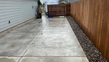 Fencing for Castro General Construction LLC  in Albany, OR