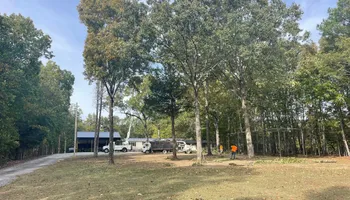 Tree Removal for Ross Family Tree Service LLC  in Hohenwald, TN