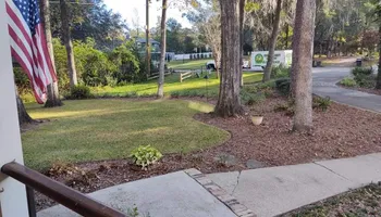 Lawn maintenance for Down & Dirty Lawn Svc  in Tallahassee, FL