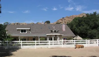 Custom Home Construction for Oak Tree Construction in Thousand Oaks, CA