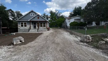 Lawn Maintenance for Bad Axe Landscapes LLC in Bulverde, TX