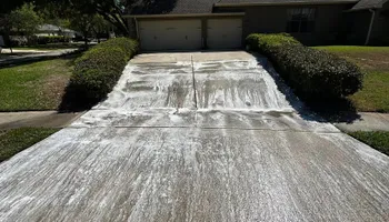 Concrete Cleaning for J & M Pressure Washing in Orlando, FL