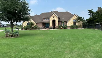 Mowing for Big J’s Lawn and Landscaping Sevices in Waxahachie, TX