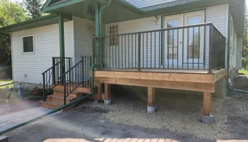 Contemporary Deck Build for Skywalker Contracting Inc.  in , 