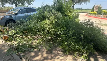 Mowing for Big J’s Lawn and Landscaping Sevices in Waxahachie, TX