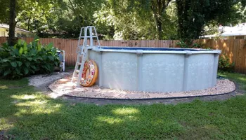 Lawn maintenance for Down & Dirty Lawn Svc  in Tallahassee, FL