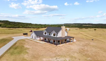 Custom Homes for Who Can Construction in Stephenville, TX